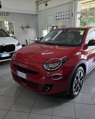 FIAT 600 1.2 Hybrid 145cv La Prima