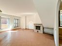 3-locali-a-monte-compatri