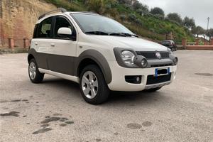 Fiat Panda 1.3 MJ  4x4  75 CV  Cross