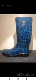 Stivali donna in gomma.