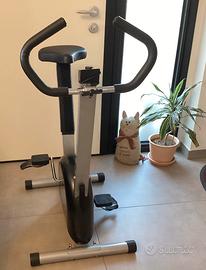 Cyclette Basic Nera