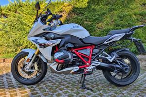 BMW R1250RS