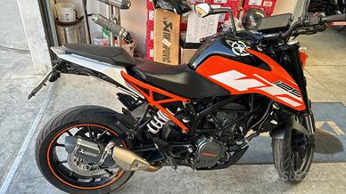 ktm Duke 125