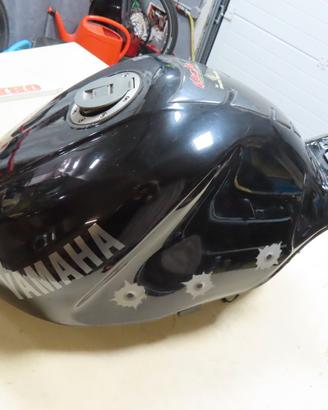 yamaha thundercat serbatoio benzina