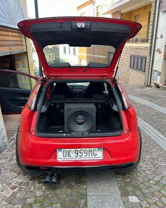 subwoofer auto