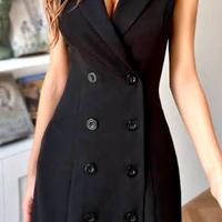 Abito nero Rinascimento mai usato