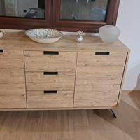 Credenza