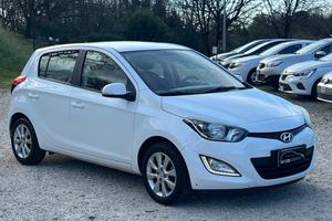 Hyundai i20 1.1 CRDi POCHI KM CERTIFICATI PERMUTE 