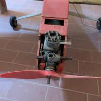 Aereo RC in balsa – completo di motore e telecoma