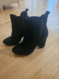 Stivaletti con tacco