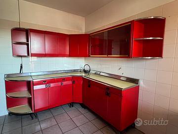 Mobili per cucina  vintage rossa