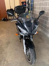YAMAHA FAZER FZ6 600 DEL 2004