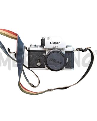 MACCHINA FOTOGRAFICA ANALOG NIKON CON ACCESSORI