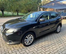 NISSAN Qashqai 1.5 dCi Acenta