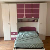 Armadio con letto