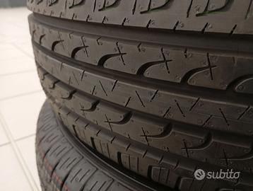 4 Gomme Goodyear 215/65 R16 98H