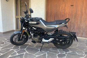 Husqvarna Svartpilen 125cc  2022