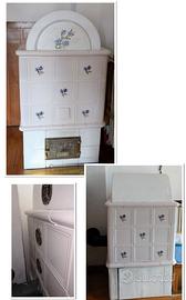 stufa in ceramica a legna