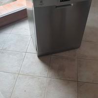 Lavastoviglie rex electrolux