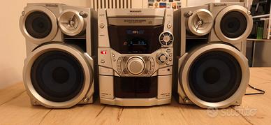 Stereo Panasonic SA-AK410 5 CD + Aux  + radio FM