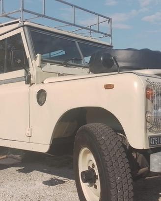 Land Rover serie III 109 9 posti Asi