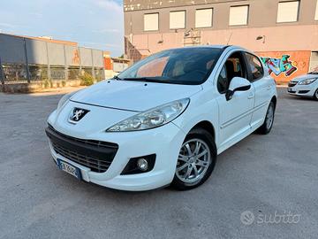 Peugeot 207 1.4 8V 75CV 5p. Active con km 70 mila