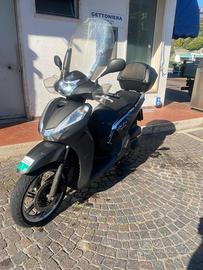 Honda SH300