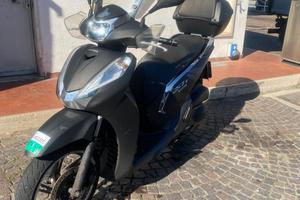 Honda SH300