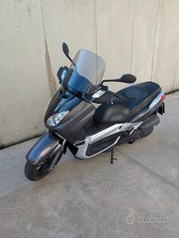 Yamaha XMAX 125