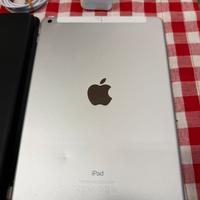 Ipad 5 Gen 9.7” 128GB WiFi - Cellulare