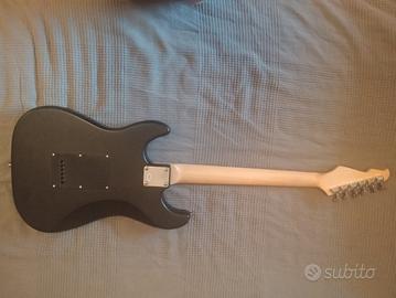 Chitarra elettrica modello Stratocaster Vision 
