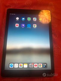 iPad 6 generazione con scheda sim