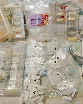 unghie finte per ricostruzione gel