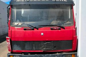 Mercedes Benz 817  Frigo Thermo King