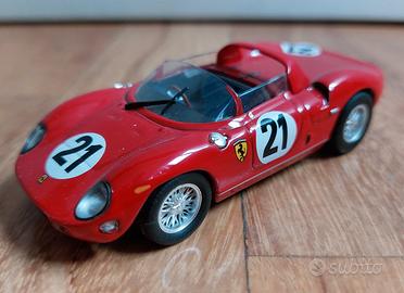 Modellini Ferrari e Alfa Romeo scala 1/43