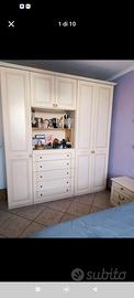 Camera da letto armadio cassettiera e due comodini