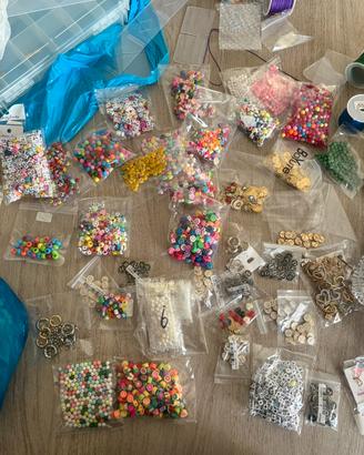 Stock perline e bigiotteria