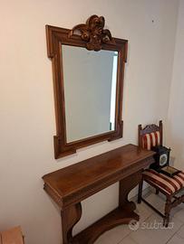 Credenza e tavolino con specchio in legno
