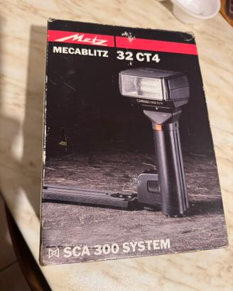 Flash Metz CT4 per fotocamere analogiche