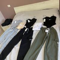 Set Donna 2 Pezzi – Body con Bottoni & Joggers Com