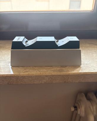 Base di ricarica per controller