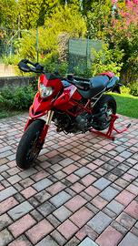 Hypermotard 796 a2