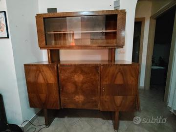 Credenza buffet con vetrina 