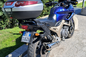 Yamaha TDM 900 del 2003, ben tenuto
