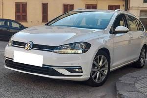 Volkswagen Golf Variant 1.6 TDI 115CV Executive (F