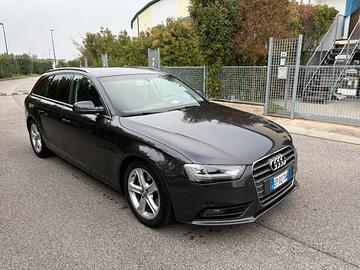 Audi a4 2.0tdi 143cv 2013