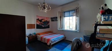 Camera Singola, luminosa Grande ,vicino Alla Torre