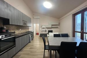 4 LOCALI A MASSA MARTANA