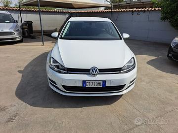 Volkswagen Golf 2.0 TDI 5p. Highline 150Cv BlueMot