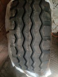 2 gomme rimorchio 